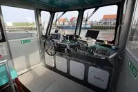 Ọkọ̀ ojú omi ìrìn-àjò fún tà