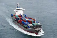 Ọkọ̀ tí wọn fi maa ń gbé ohun èlò tí ó ní ìdáná fún tà