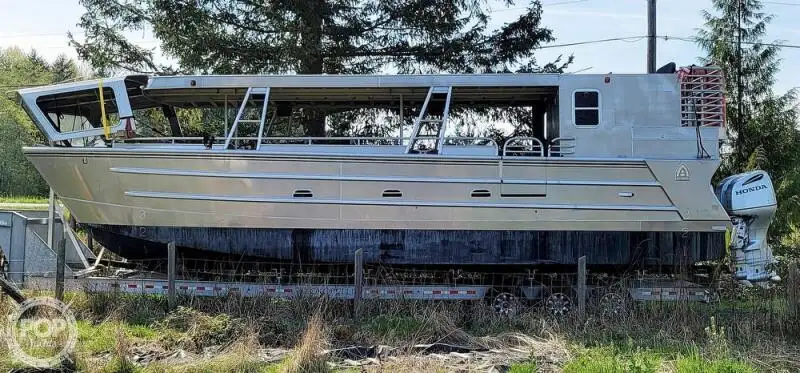 Catamaran fún tà