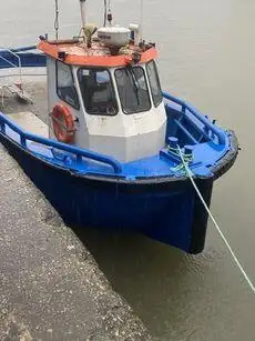 Ọkọ omi ti o fa fún tà