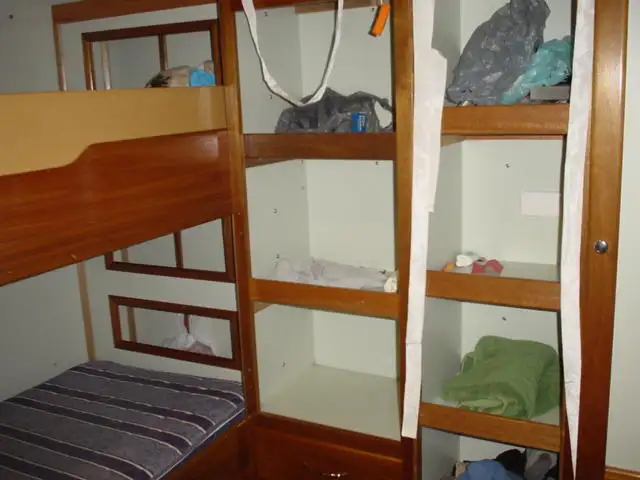 Ọkọ̀ tí ó mú ẹja pọ̀ fún tà