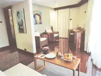Ọkọ̀ ojú omi ìrìn-àjò fún tà