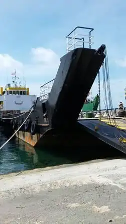 Ọkọ omi Landing, Tank fún tà