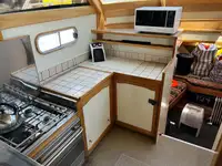 Ọkọ̀ ojú omi ìrìn-àjò fún tà