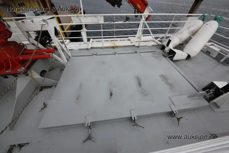 Catamaran fún tà