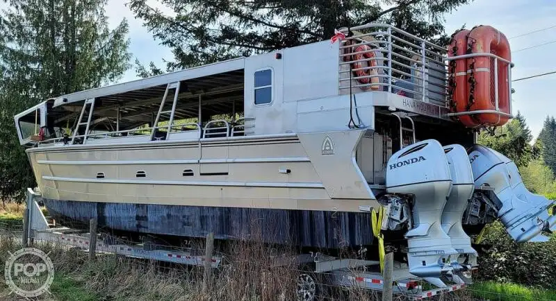 Catamaran fún tà