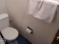Ọkọ̀ ojú omi kékeré fún tà
