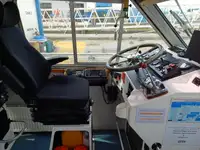 Ọkọ̀ ọpọlọpọ̀ ènìyàn fún tà