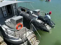 Catamaran fún tà