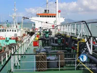 Ọkọ̀ tí ó mú epo / kemikali fún tà