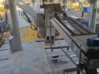 Ọkọ̀ tí ó mú ẹja fún tà