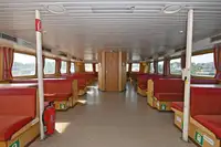 Ọkọ̀ ojú omi ìrìn-àjò fún tà