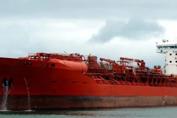Oil/Chemical tanker for sale
