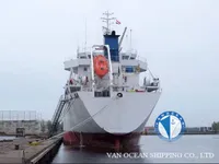 Ọkọ̀ tí wọn fi maa ń gbé ohun èlò tí ó ní ìdáná fún tà