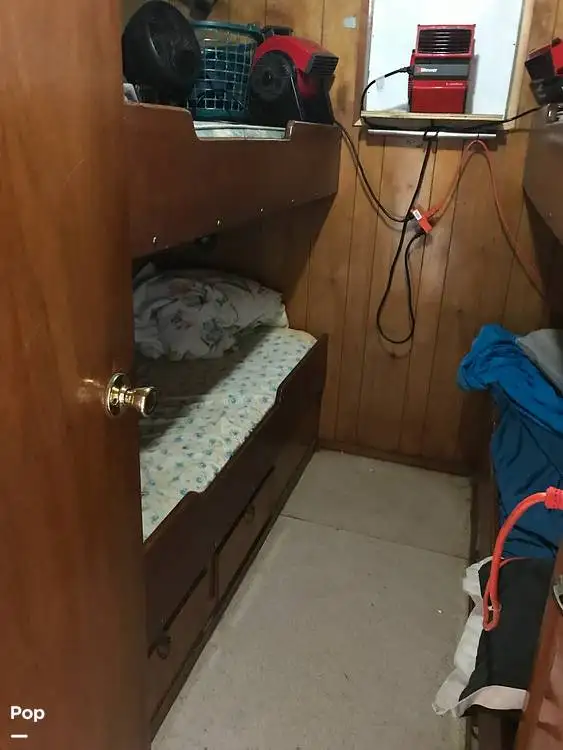 Ọkọ̀ tí ó mú ẹja fún tà