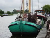 Barge fun tita