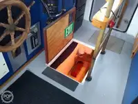 Ọkọ̀ ojú omi kékeré fún tà