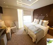 Ọkọ̀ ojú omi ìrìn-àjò fún tà