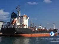 Ọkọ̀ tí ó mú epo / kemikali fún tà