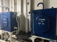 Ọkọ omi ti o mu ọja fún tà