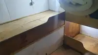 Ọkọ̀ tí ó mú ẹja pọ̀ fún tà