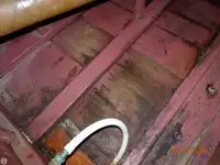 Ọkọ̀ ojú omi kékeré fún tà
