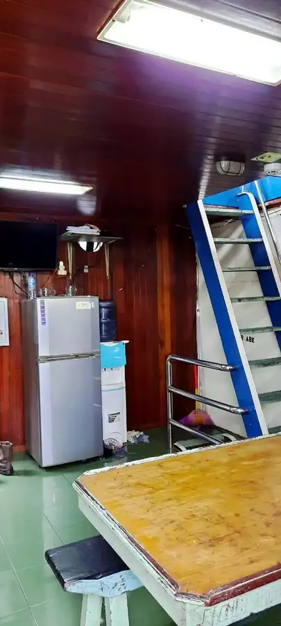 Ọkọ omi ti o fa fún tà