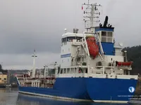 Ọkọ̀ tí ó mú epo / kemikali fún tà