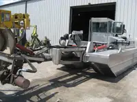 Ọkọ̀ ojú omi tí ó mú ìdọ̀tí fún tà