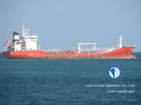 Ọkọ̀ tí ó mú epo / kemikali fún tà