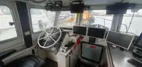 Ọkọ̀ ojú omi tí ó mú àwọn ìkọ́kọ̀ fún tà