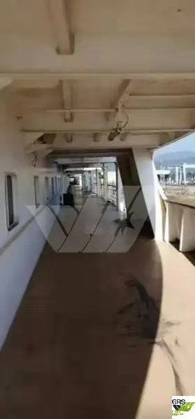 Ọkọ̀ ojú omi ìrìn-àjò fún tà