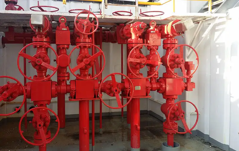 Ọkọ̀ ojú omì fún iṣẹ́ gbigbé LNG fún tà