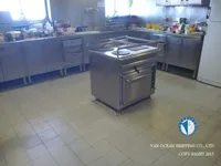 Ọkọ̀ tí ó mú epo / kemikali fún tà