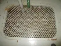 Ọkọ̀ tí wọn fi maa ń gbé ohun èlò tí ó ní ìdáná fún tà