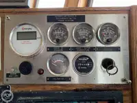 Ọkọ̀ tí ó mú ẹja pọ̀ fún tà