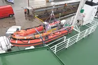 Ọkọ̀ tí ó mú ọkọ̀ rọ̀ fún tà