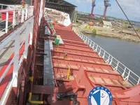 Ọkọ̀ tí ó mú epo / kemikali fún tà