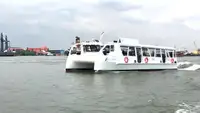 Catamaran fún tà
