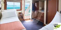 Ọkọ̀ ojú omi ìrìn-àjò fún tà