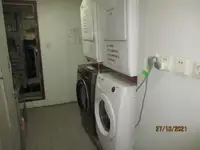 Ọkọ̀ tí wọn fi maa ń gbé ohun èlò tí ó ní ìdáná fún tà