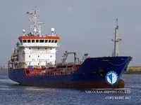 Ọkọ̀ tí ó mú epo / kemikali fún tà