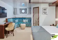 Ọkọ̀ ojú omi ìrìn-àjò fún tà
