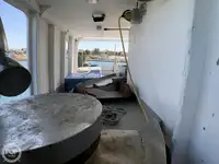 Ọkọ̀ tí ó mú ẹja pọ̀ fún tà
