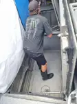 Ọkọ̀ ọpọlọpọ̀ ènìyàn fún tà