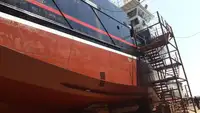 Ọkọ omi ti o mu ọja fún tà