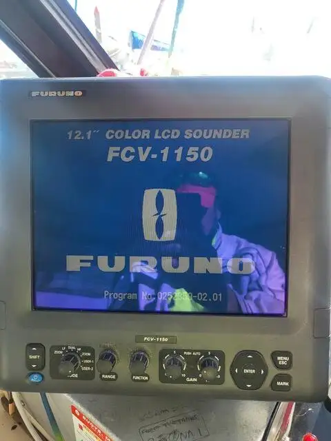 Ọkọ̀ ojú omì fún iṣẹ́ gbigbé LNG fún tà