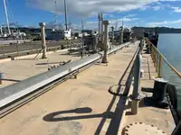 Ọkọ̀ tí ó mú epo / kemikali fún tà