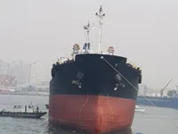 Ọkọ̀ tí ó mú epo / kemikali fún tà