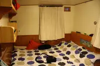 Ọkọ̀ ojú omi ìrìn-àjò fún tà